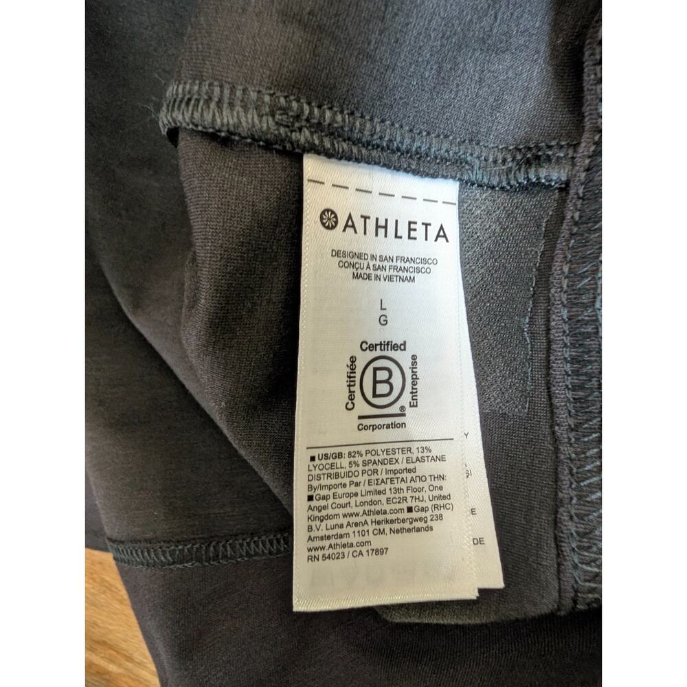 Athleta Allure Shirt Jacket Womens Large Black Crop Long Sleeve Button Front NWT - Picture 4 of 4